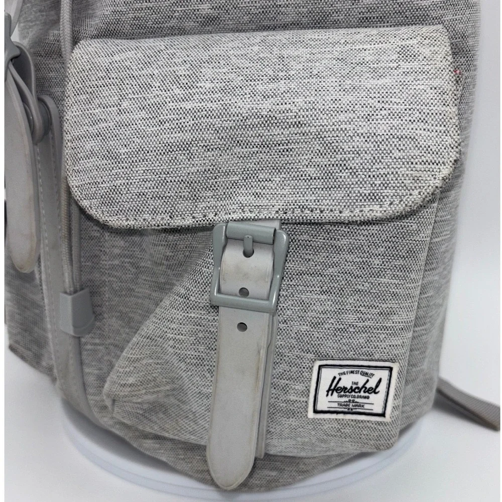 HERSCHEL‎ SUPPLY CO. Dawson Gray Backpack Diaper Bag Magnetic Lightweight Medium